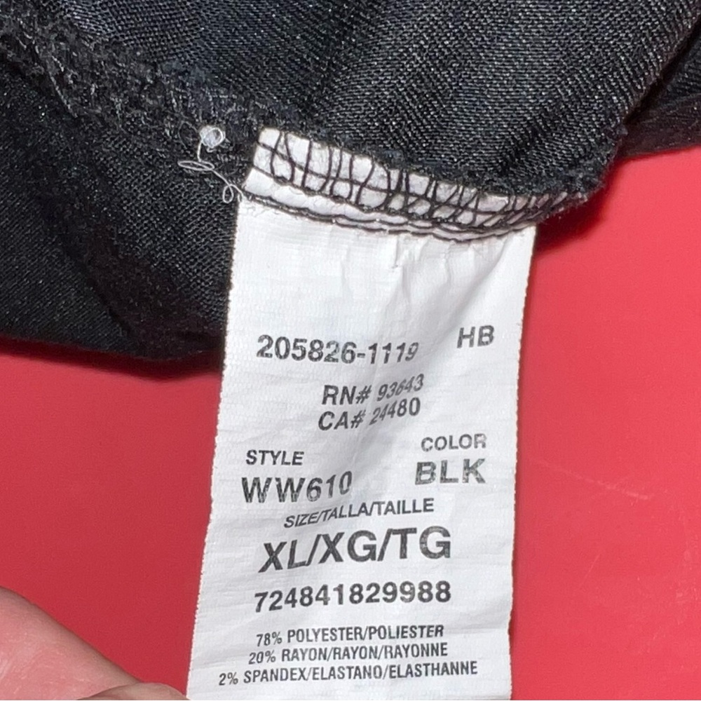 Cherokee Workwear Black Scrub Top - Picture 4 of 4